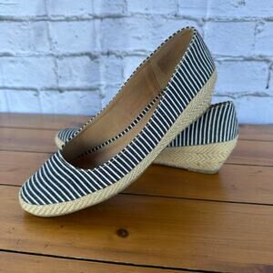 Preowned American Eagle Striped Canvas Espadrille Wedge Shoes Size 9 Nautical